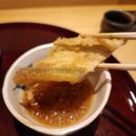 天冨良 麻布よこ田 - 穴子はおろし天つゆで