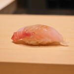 鮨 めい乃 - 銚子のアラ、3日寝かして。