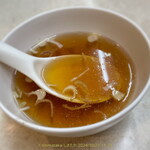 来々軒 - 「〇〇かけご飯」，「〇〇ライス」ともスープ付