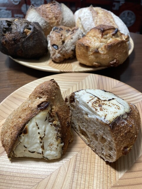 Bakery3110 （ベーカリーサイトウ） - 苦竹/パン | 食べログ