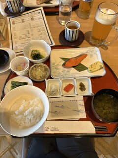 카루이자와 72 골후 히가시 코스 레스토랑