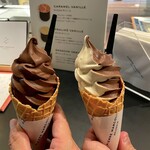 ピエール マルコリーニ - ソフトクリーム ショコラとヴァニーユ