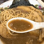 中華そば わた辺 - スープ