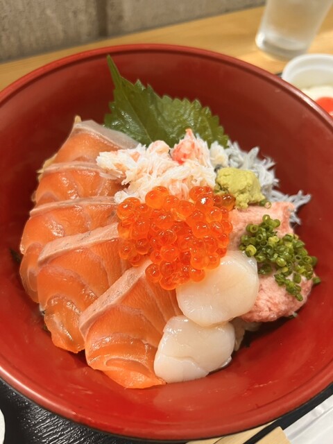 おさしみ 魚屋 UOTACHI （うおたち）のご予約 - 西長堀/海鮮 | 食べログ