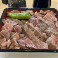 肉と庭 まつを - 