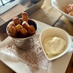 goodspoon - マスカルポーネとはちみつで食べるさつまいものフリット