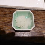 泊舟 - 大根おろしは無料で追加できました