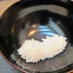 日本料理 TOBIUME - ⑱にえばな(ブランド名:かわち清流米、品種:夢つくし・福岡県河内産)
      小学校の児童の田植え体験なども行っている農家さんのお米、この辺りは地域に根差した田代シェフらしいです