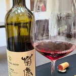日本料理 TOBIUME - お酒⑭菊鹿 メルロ樽熟成2021(赤ワイン、熊本)
      葡萄品種:熊本県菊鹿産メルロ100%