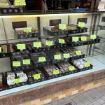 伊勢屋餅菓子店 - 店頭