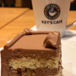トップス キーズ カフェ 中野マルイ店 - チョコレートケーキ、カフェモカ