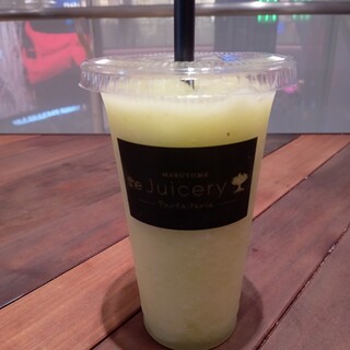 マルトメ・ザ・ジューサリー パフェテリア_1