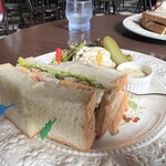 カフェ フロインドリーブ 本店 - 