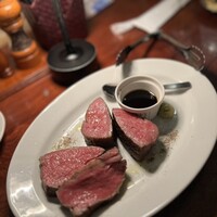 カルネジーオ イースト - 