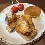 ヒルトン 広島 - 焼きたてフレンチトーストやパンケーキ等