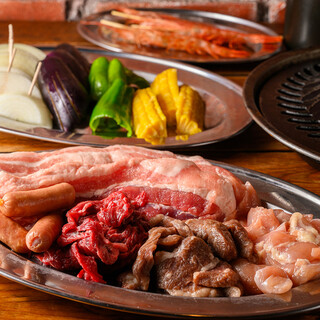 当店自慢の食材たちを贅沢に♪