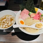 塩生姜らー麺専門店 MANNISH - 
