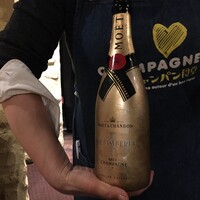 シャンパン食堂 - 