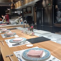 肉割烹 岡田前 - 