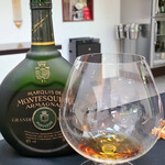 日本料理 TOBIUME - マルキ・ド・モンテスキュー・アルマニャック・ブランデー（ブランデー、フランス）
      葡萄品種：フォル・ブランシュ、ユニ・ブラン