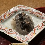 おかもと - 白芋茎、ブラウンマッシュルームのサバイヨンソース