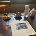 カフェ・ル・プティ・ニ・トロワ - 