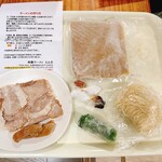 とん吉 - とんこつラーメン(テイクアウト)