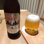 268546802 - 部屋のビールはスーパードライ