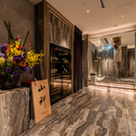 銀座 山科 - ８階　エントランス