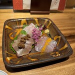 メデ・イタシ - 刺身3種｡器も素敵