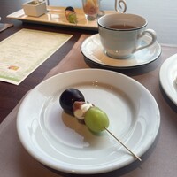 アーティスト カフェ - 巨峰優勝