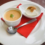 メヒコ - ウニの前菜　フランとクリームチーズ