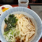 名物げそ天丼と自家製うどん お多福 - 