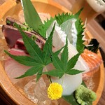 海鮮と寿司と焼き鳥 個室居酒屋 喰海 - ヒラメ、サーモン、タルイカ、勘八、鰹たたき