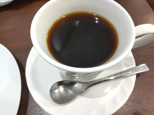 Kissa Shitsu Renoir Shibuya Miyashita Koen Ten