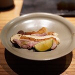 とり茶太郎 - ホロホロ鳥　もも肉炙りと松茸(宮城)  塩酢橘