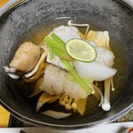 月光温泉 クアハイム - お膳上側‥左が ハモ鍋