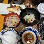 月光温泉 クアハイム - お膳左側‥ウナギ･蕎麦