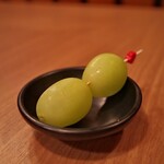 城 - デザートはシャインマスカット