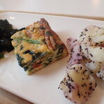 トーコーキッチン - 野菜のキッシュ 副菜二品