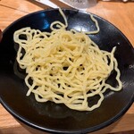 しゃぶせん - ※　「中華麺」は、1杯目は塩と胡椒のみで塩味のスープを楽しみ、2杯目はお醤油ダレを薄めていただいた。