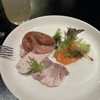 operetta 丸の内トラストタワー店 - 前菜（取り分け後）