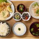名古屋コーチン鶏おでん清水 - 平日ランチ：チキン南蛮＆スパイス唐揚げ
