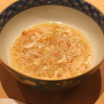 三谷 - 流氷毛蟹のスープ　Bourgogne Rose Thierry Richoux　(2014/04)