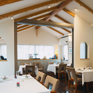 優しい温もりに満ちた、ほっと寛げる一軒家レストラン