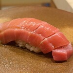鮨 十兵衛 - 中トロ