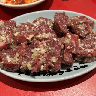 ヤキニクです。 NIKE 「GIANNIS FREAK 6」 レビュー！ヤニスの最新バッシュの機能性と