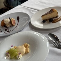 RESTAURANT DAZZLE - 