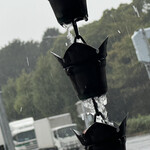 松乃家 - 霧雨だったのが本格的になって来た