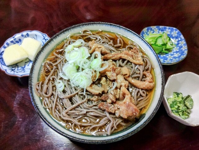 山形・河北町のそば屋『吾妻屋』- 本格手打ちそばと温かいおもてなし